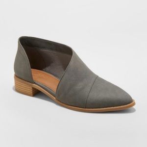 Women's Universal Thread Gray Cut Out Bootie, NWT